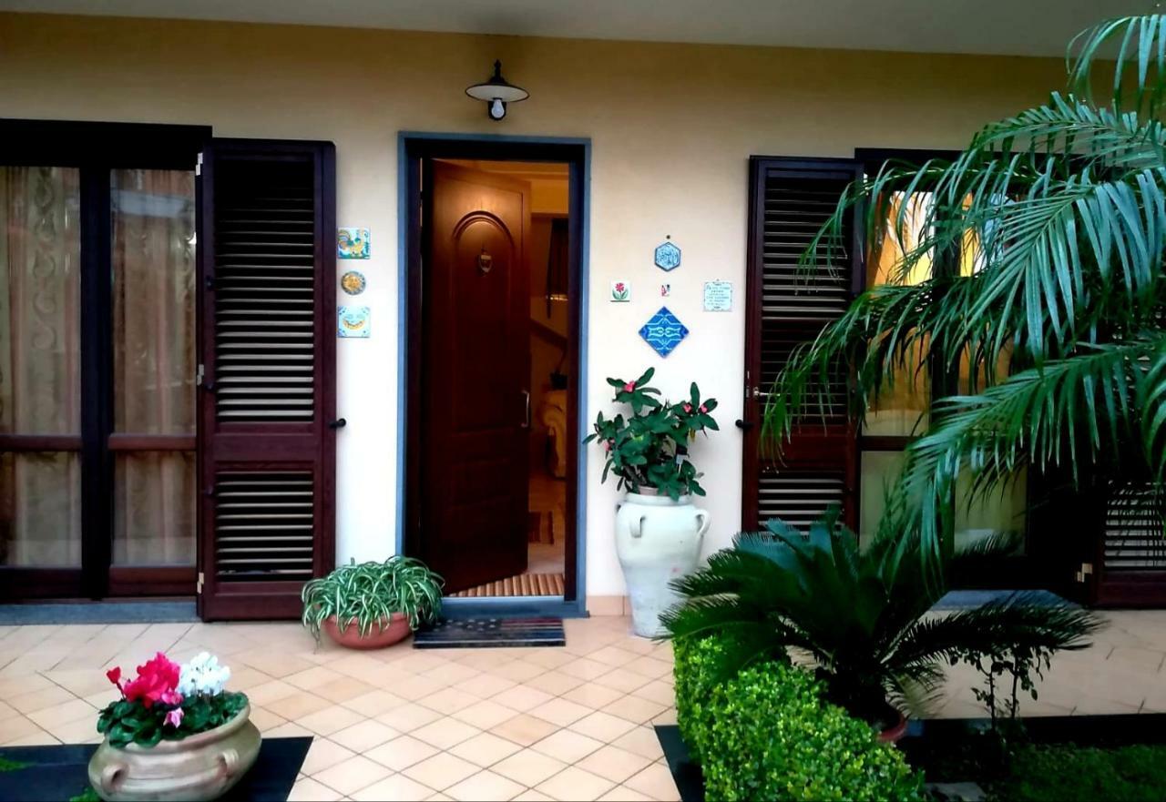 Casa Vacanze Etna Cocus Santa Venerina Kültér fotó